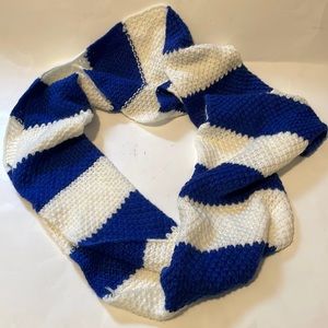 BP Full Circle Crochet Scarf Size O/S